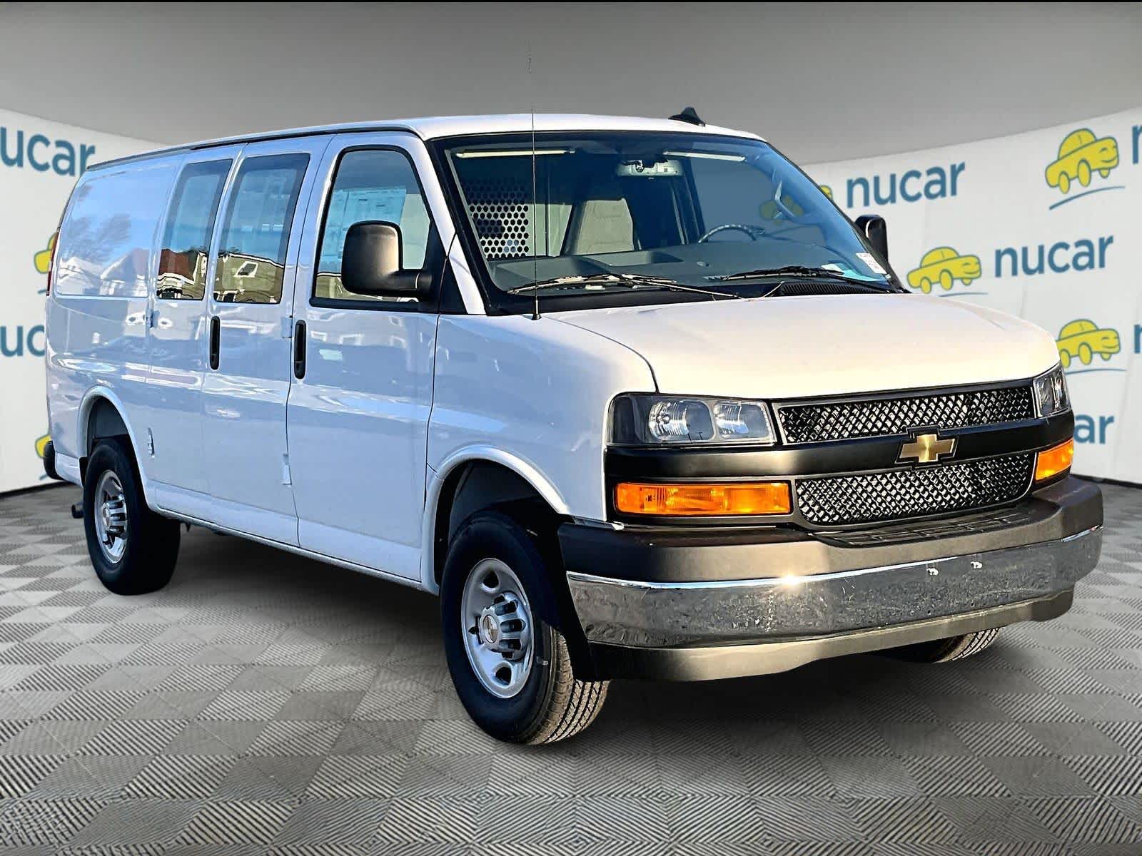2025 Chevrolet Express Cargo Work Van's photo