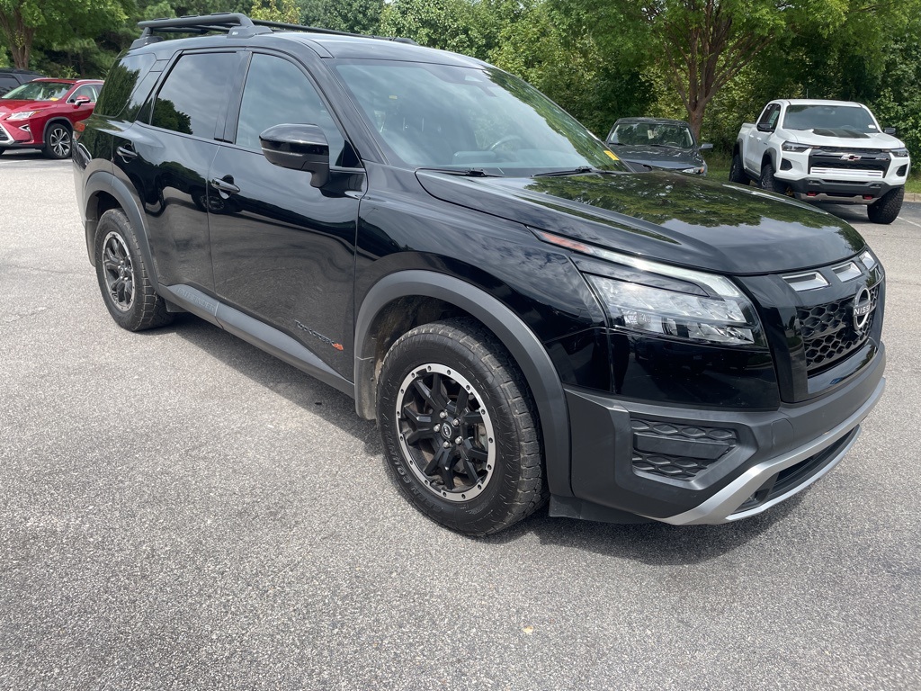 2024 Nissan Pathfinder Rock Creek photo 3