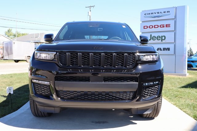 2025 Jeep Grand Cherokee Limited photo 5