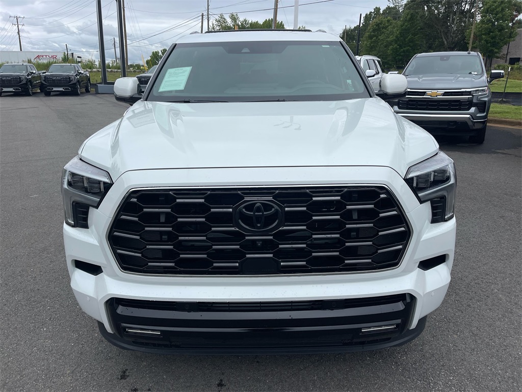 2025 Toyota Sequoia Platinum photo 5