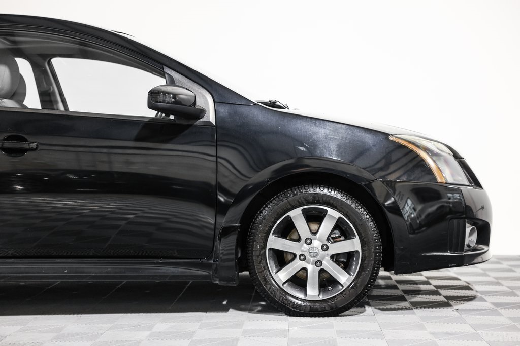 2012 Nissan Sentra 2.0 SR photo 3