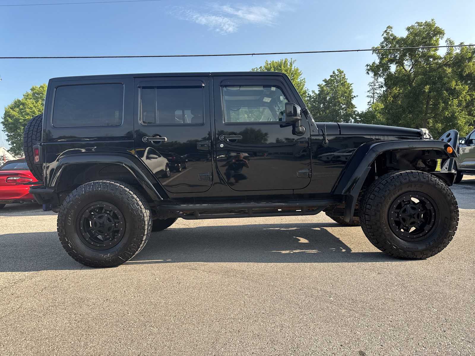 2014 Jeep Wrangler Unlimited Altitude photo 4