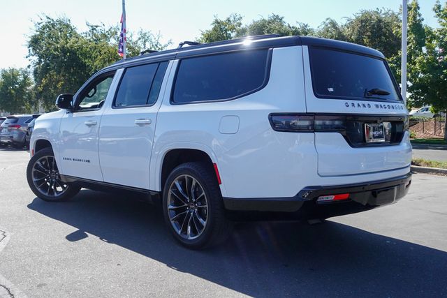 2024 Jeep Grand Wagoneer L II photo 8