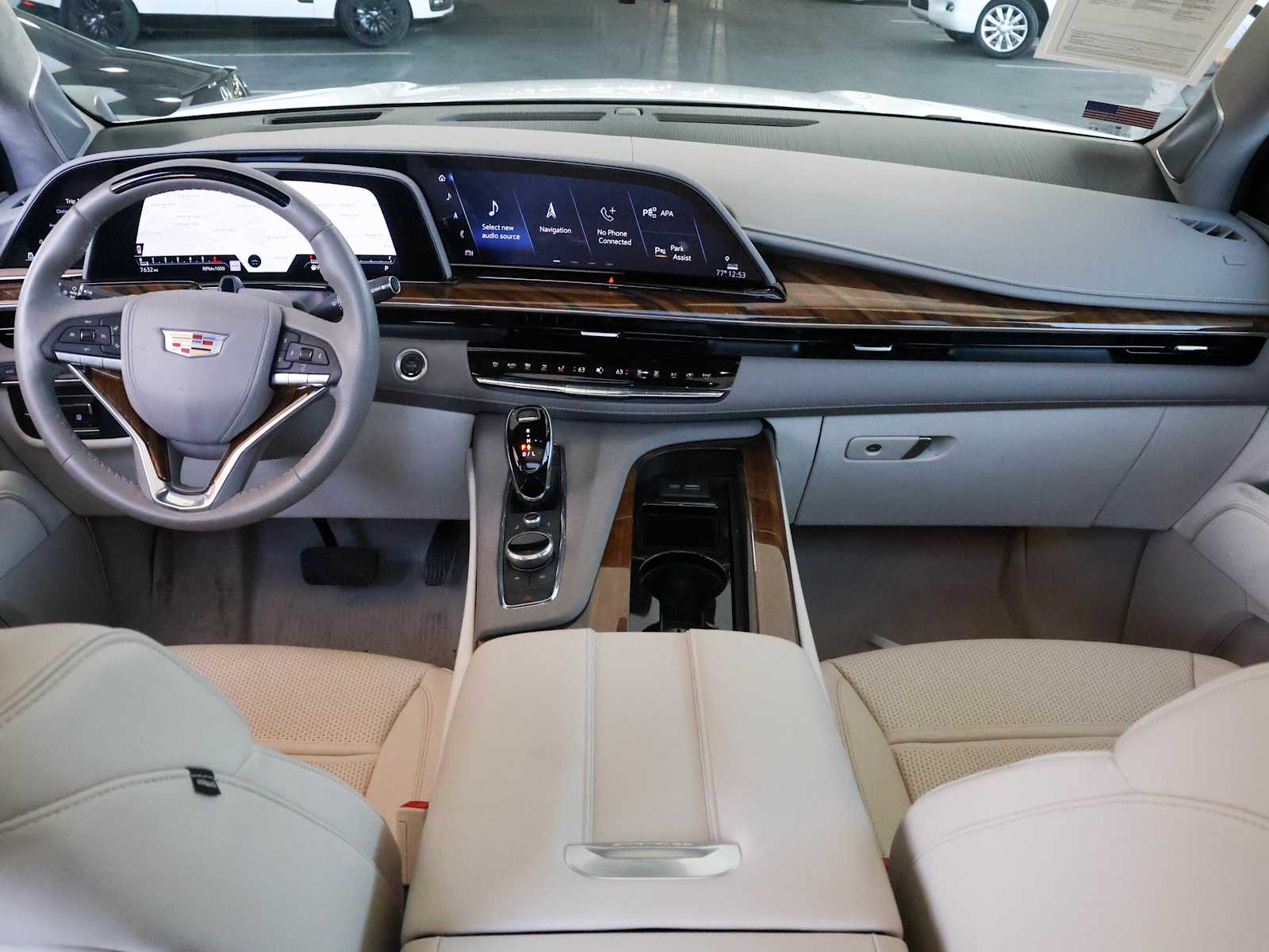 2024 Cadillac Escalade Sport Platinum photo 17