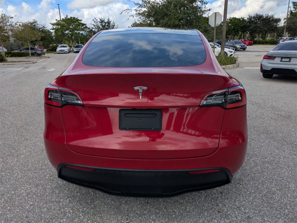 2021 Tesla Model Y Standard Range photo 5