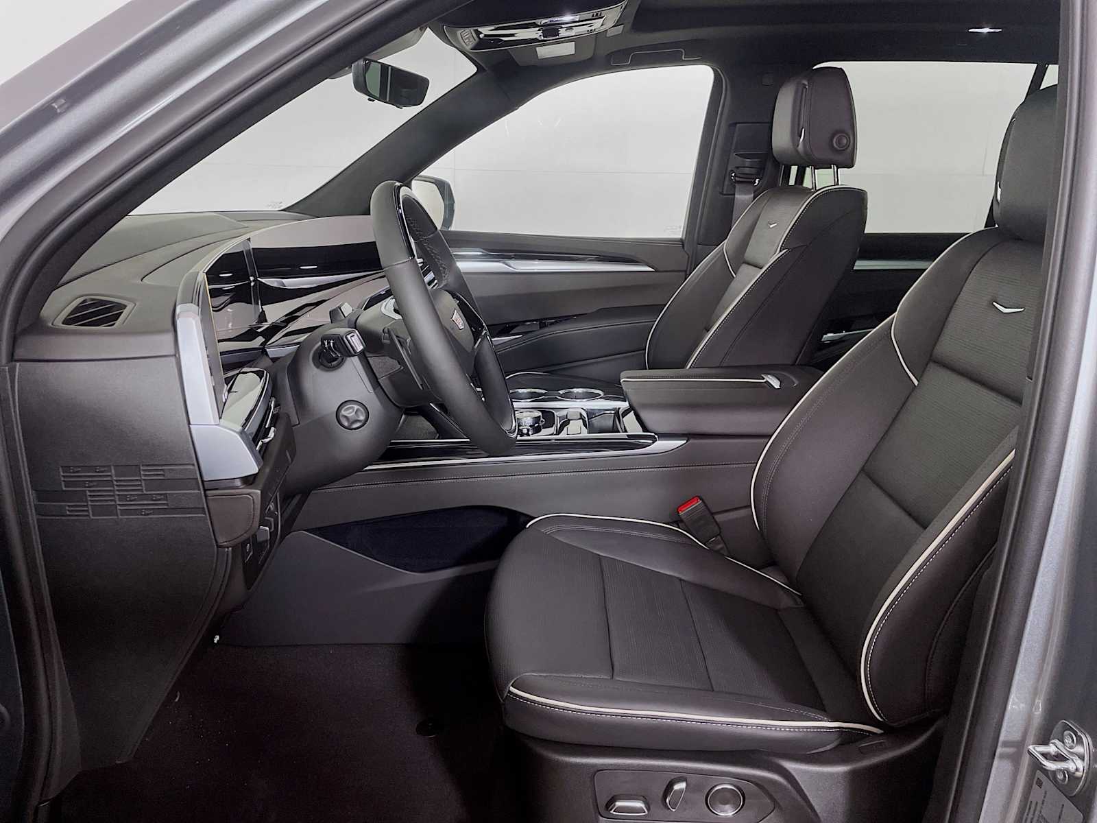 2025 Cadillac Escalade Sport photo 4