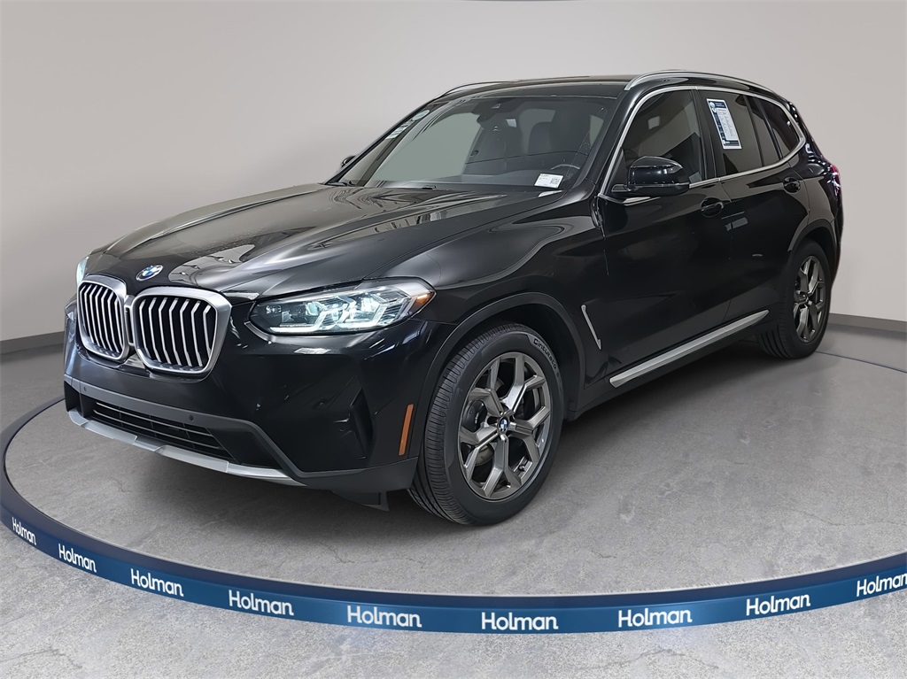 2022 BMW X3 30i's photo