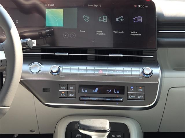2026 Hyundai Kona SEL photo 11