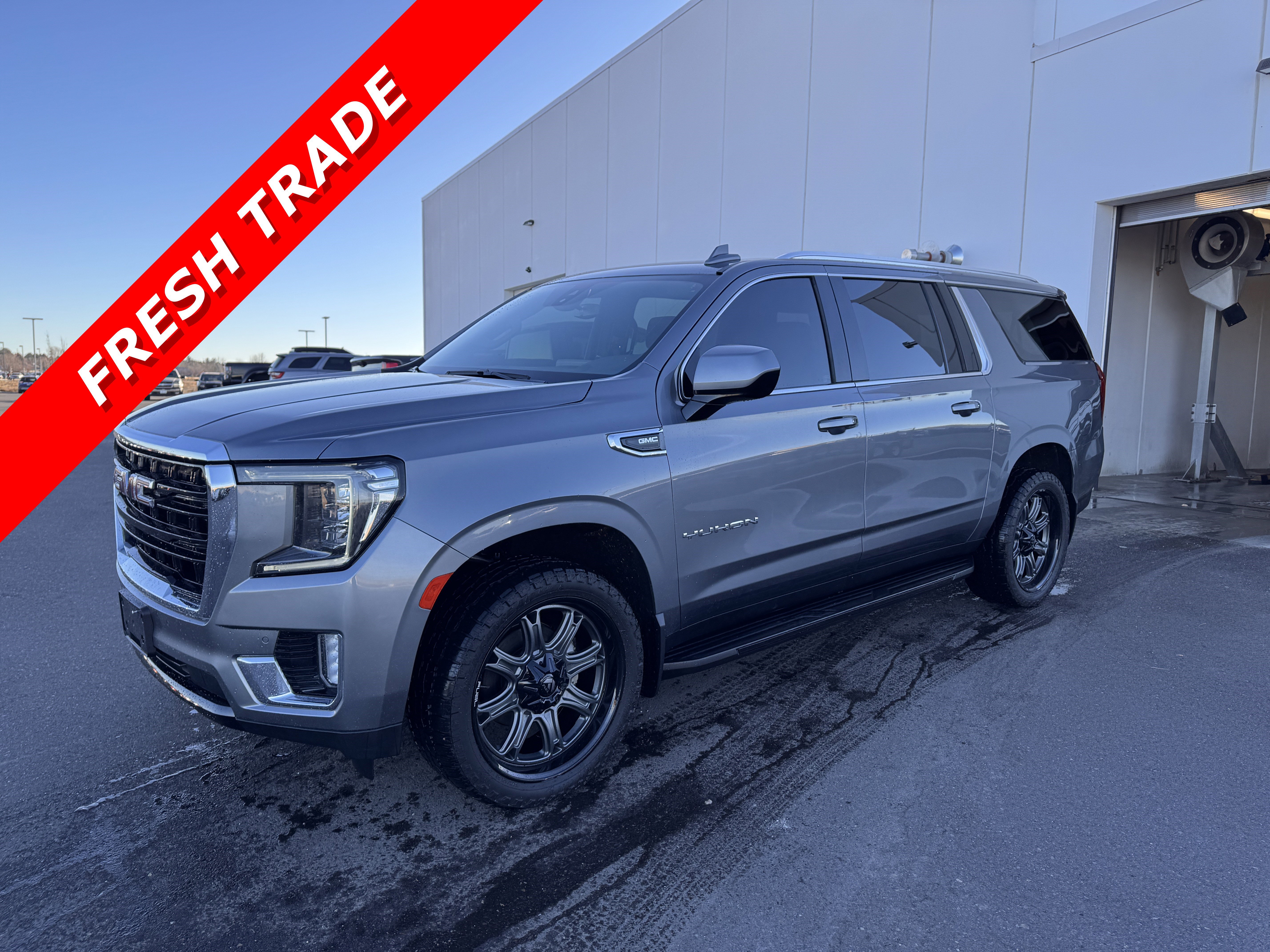 2022 GMC Yukon XL SLE's photo