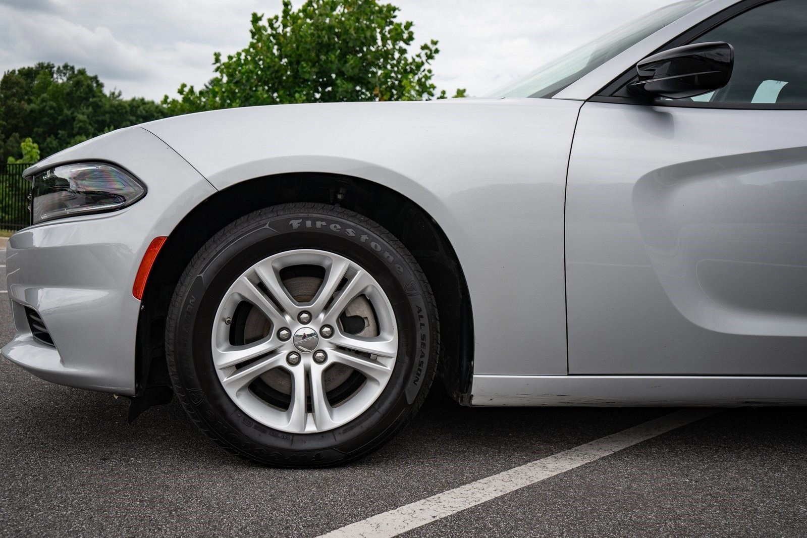 2023 Dodge Charger SXT photo 2