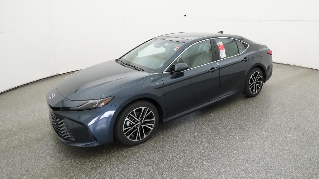 2026 Toyota Camry XLE's photo