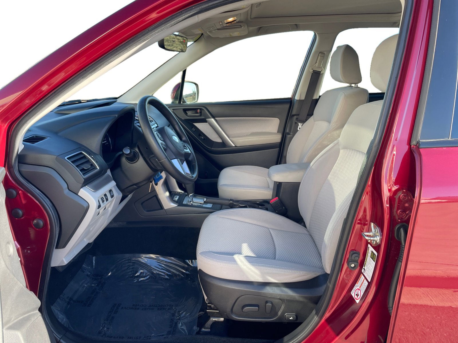 Used 2018 Subaru Forester Premium with VIN JF2SJAGC0JH406151 for sale in Kansas City