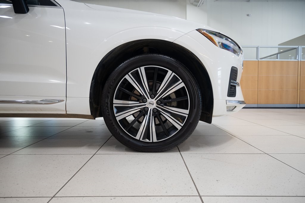 2022 Volvo XC60 B5 Inscription photo 7