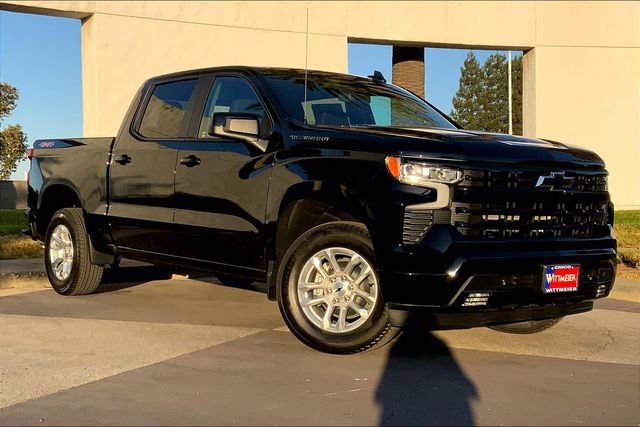 2026 Chevrolet Silverado 1500 RST photo 2