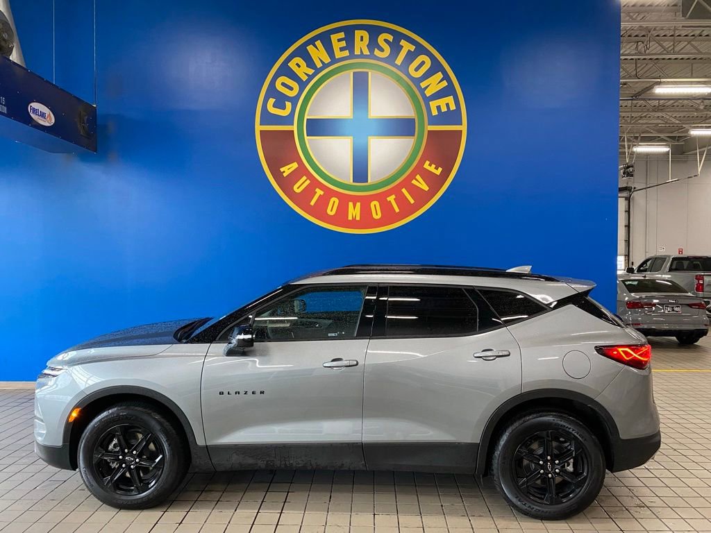 2025 Chevrolet Blazer 3LT photo 3