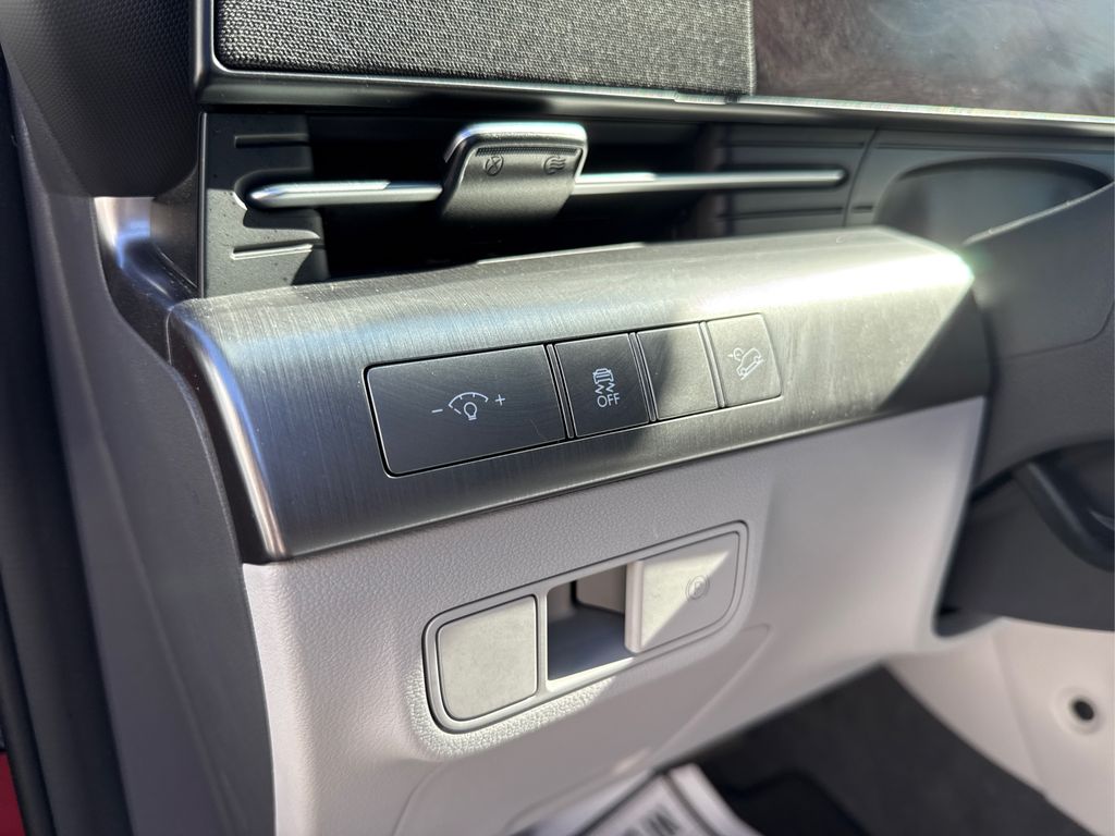 2024 Hyundai Kona SEL photo 29