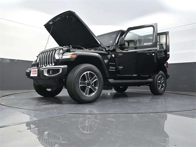 2023 Jeep Wrangler Sahara photo 33