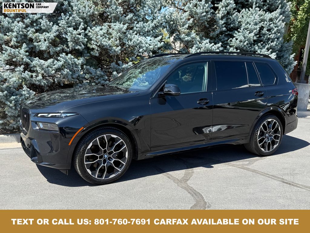 2026 BMW X7 M60i's photo