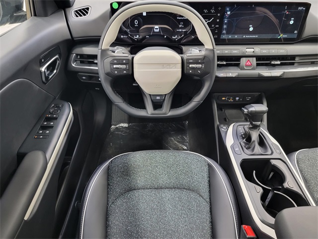 2025 Kia K4 GT-Line photo 25