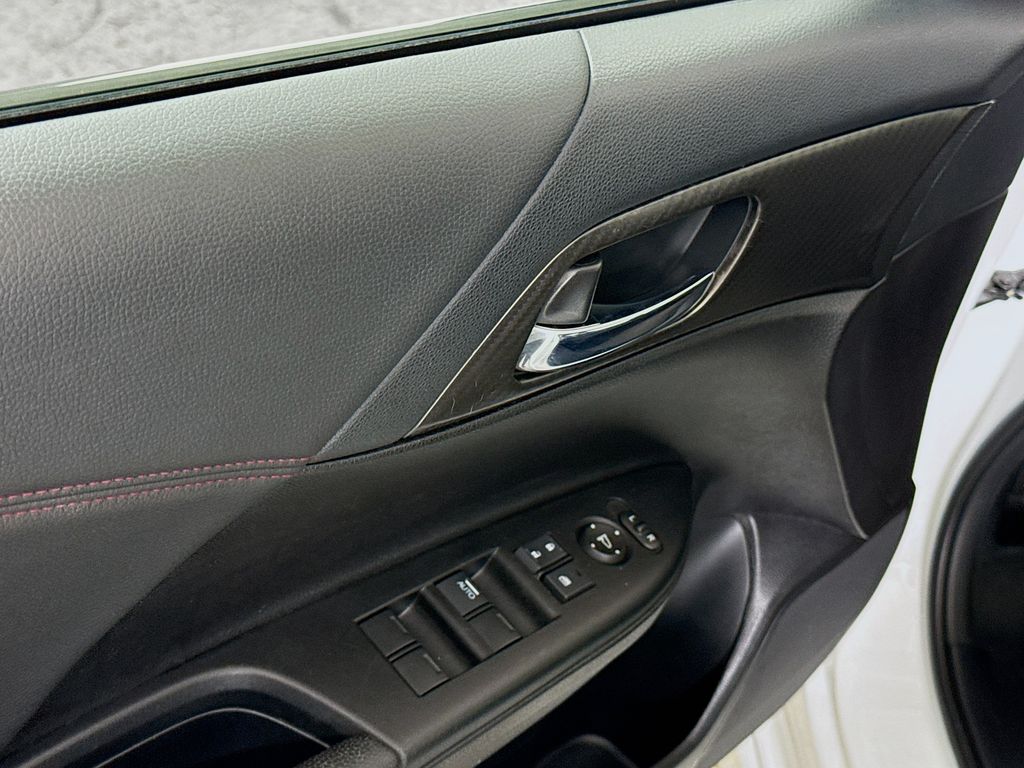 2017 Honda Accord Sport SE photo 14