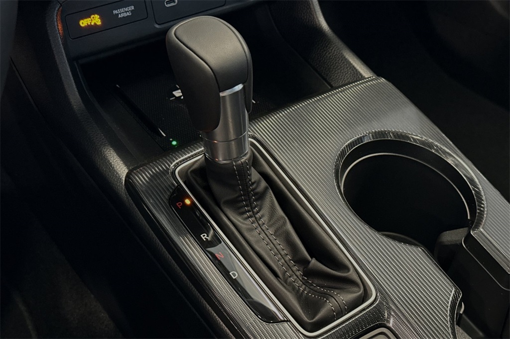 2025 Honda Civic Hybrid Sport Touring photo 18
