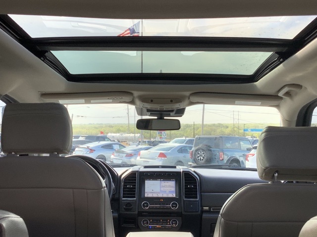 2018 Ford Expedition Limited photo 11
