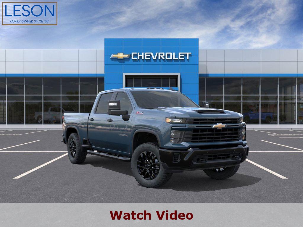 2025 Chevrolet Silverado 2500HD Custom's photo