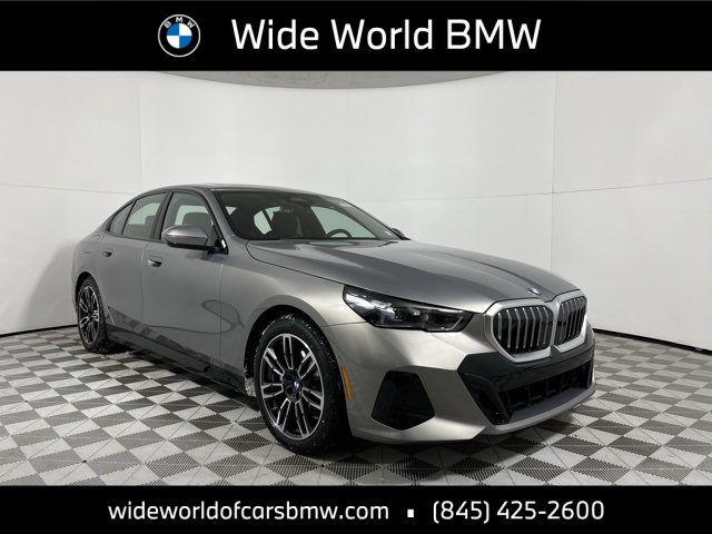 2026 BMW 5 Series 530i's photo