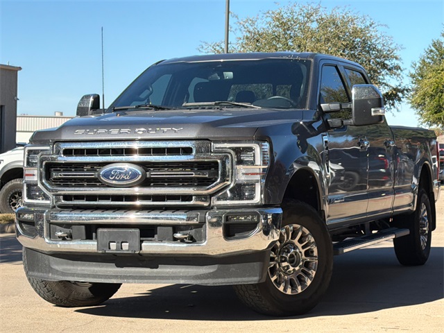 2022 Ford F-350 Super Duty Lariat's photo