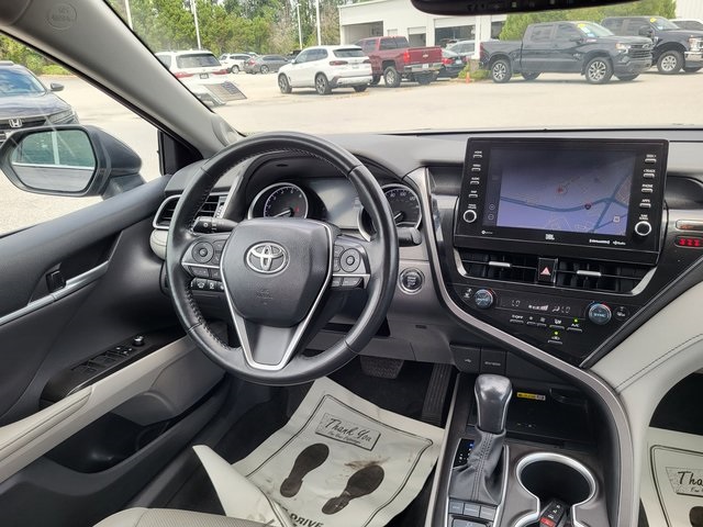 2023 Toyota Camry XLE photo 16