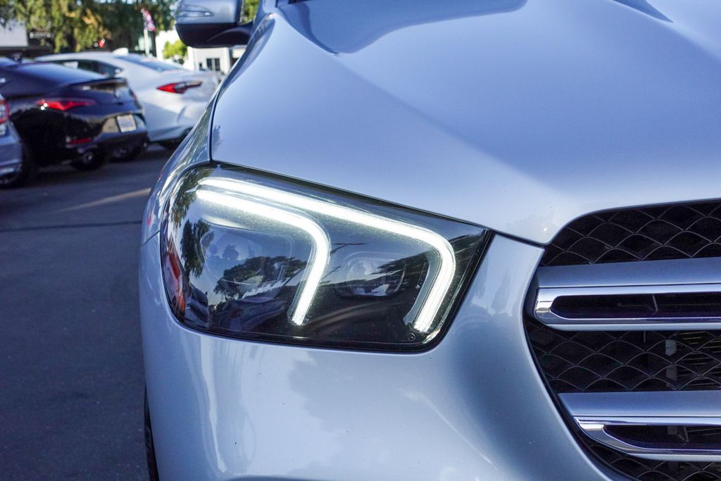 2020 Mercedes Benz GLE 450 4MATIC photo 4