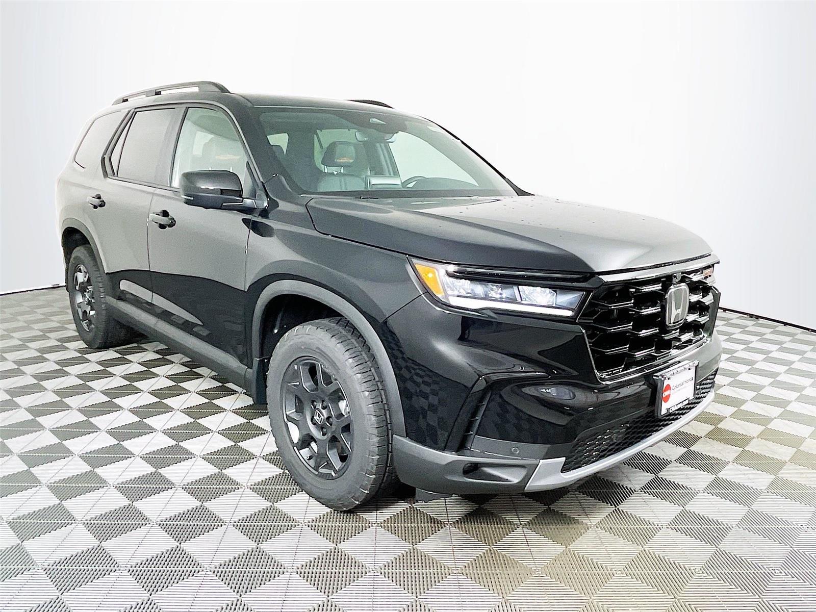 2025 Honda Pilot TrailSport's photo