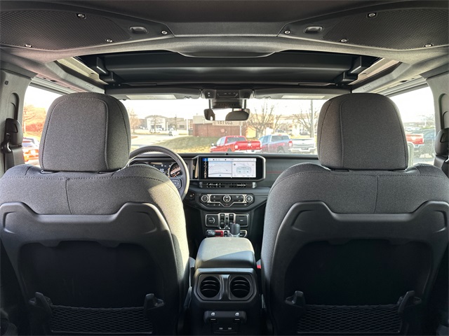 2025 Jeep Wrangler Rubicon photo 10