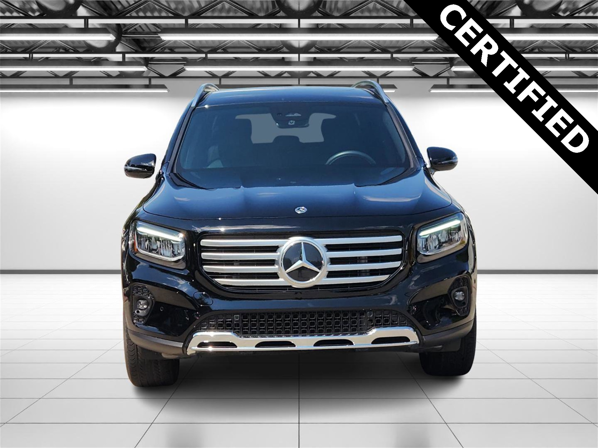 2025 Mercedes Benz GLB 250 photo 2