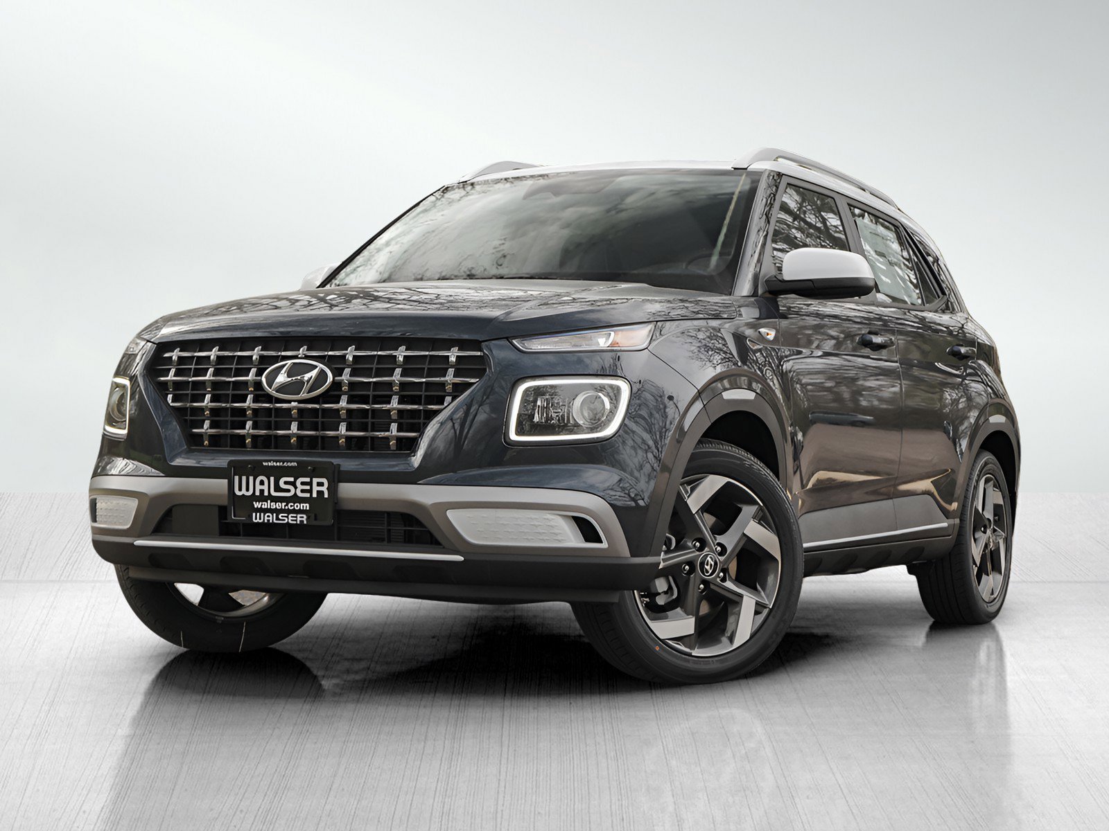 Used 2025 Hyundai Venue Limited with VIN KMHRC8A36SU370009 for sale in Minneapolis, Minnesota