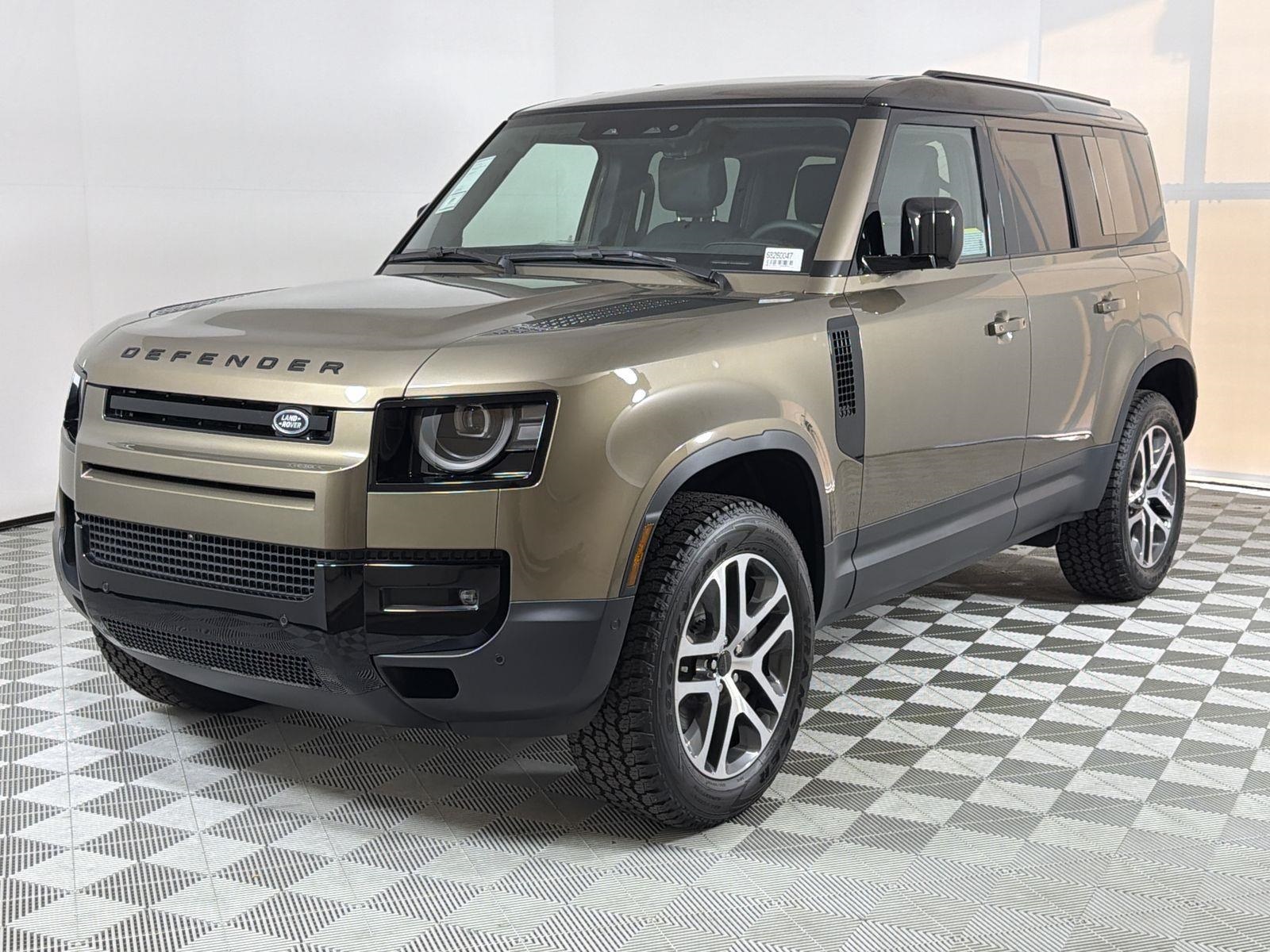 2026 Land Rover Defender S's photo
