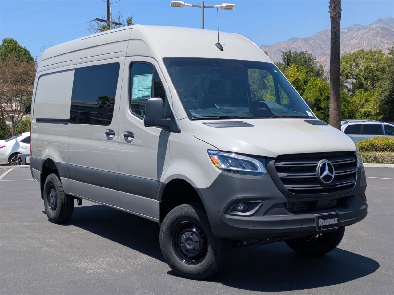 2025 Mercedes-Benz Sprinter Cargo Van Base's photo