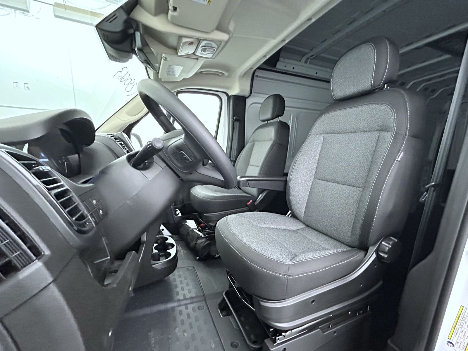 2025 Ram ProMaster 3500 photo 7