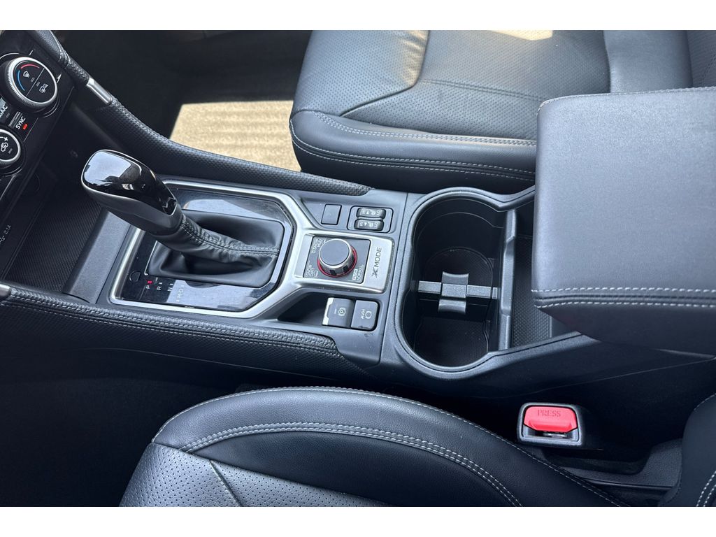 2022 Subaru Forester Limited photo 30