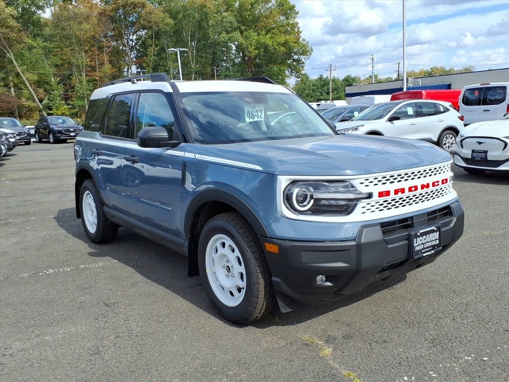 2025 Ford Bronco Sport Heritage's photo
