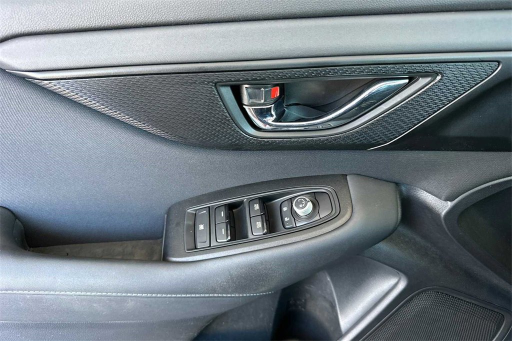 2023 Subaru Legacy Premium photo 8