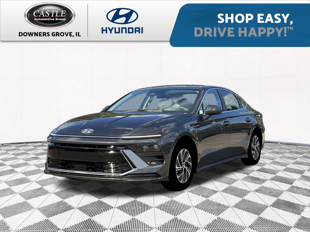 2026 Hyundai Sonata Hybrid Blue's photo