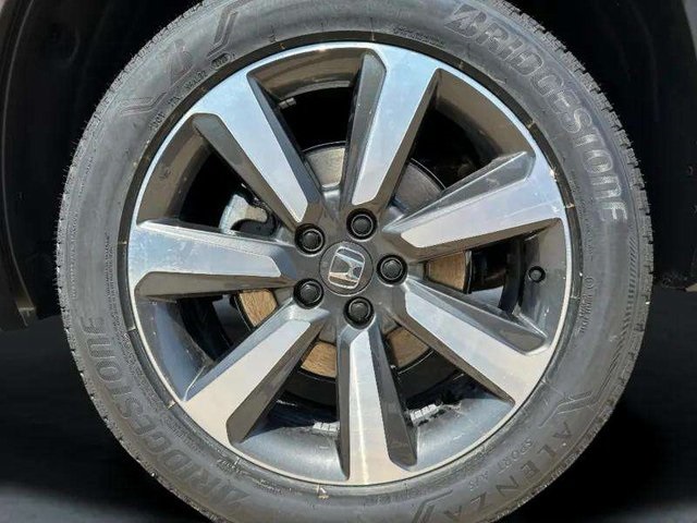 2025 Honda Pilot Touring photo 36