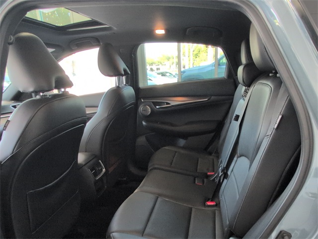 2023 Infiniti QX55 Essential photo 8
