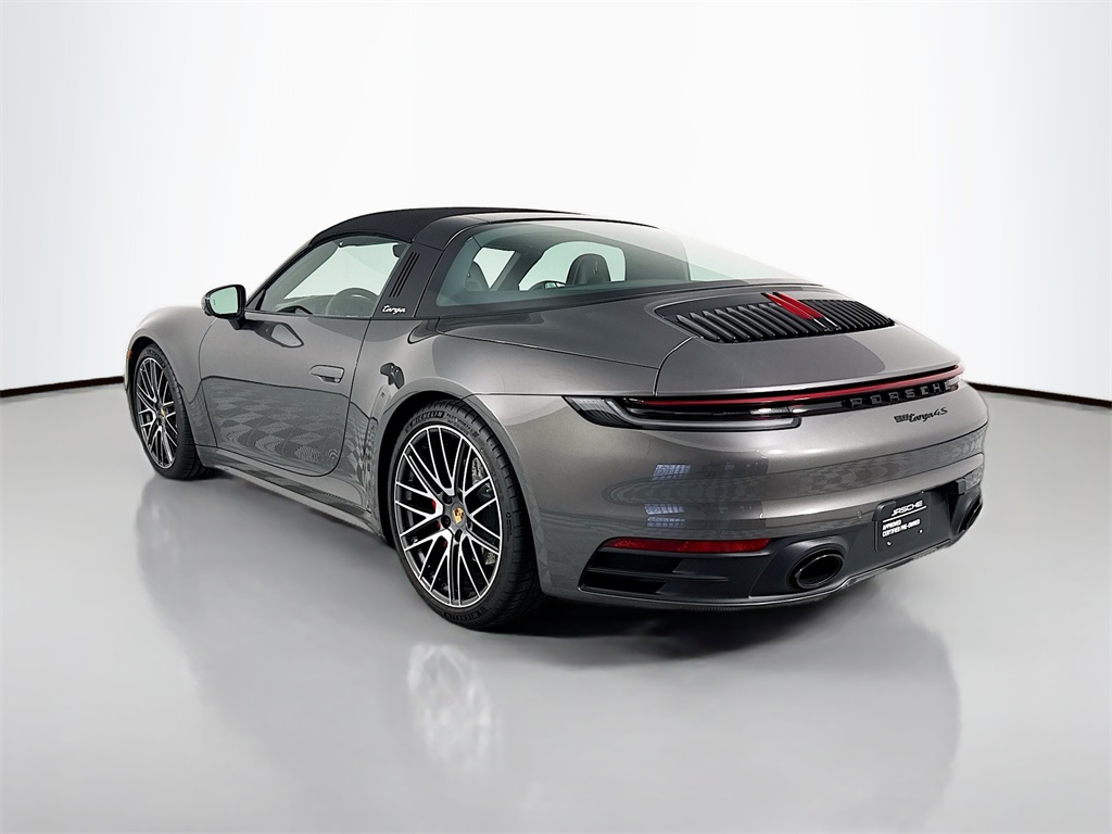 2024 Porsche 911 Targa 4S photo 3