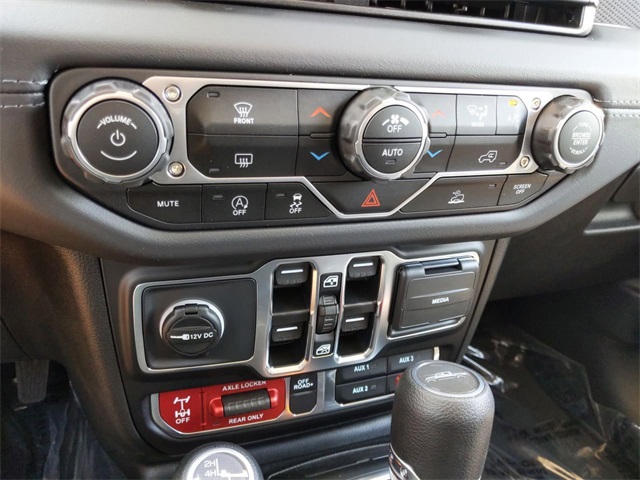 2025 Jeep Gladiator Mojave photo 35