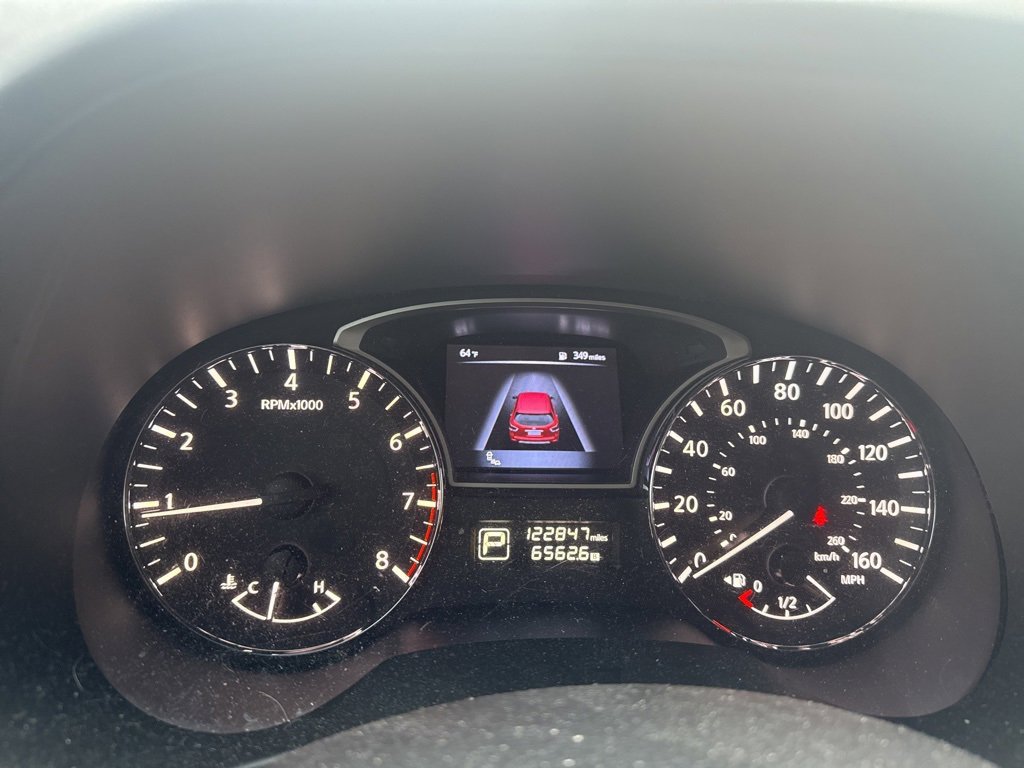 2015 Nissan Pathfinder SL's photo