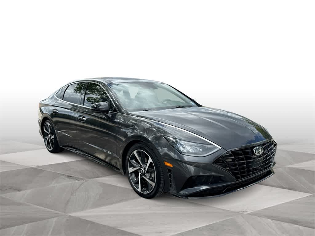 2022 Hyundai Sonata SEL Plus photo 2