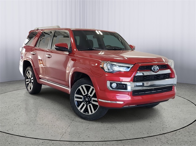 2018 Toyota 4Runner Limited photo 2