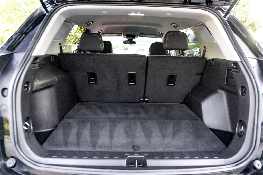 2024 Gmc Terrain SLE photo 29